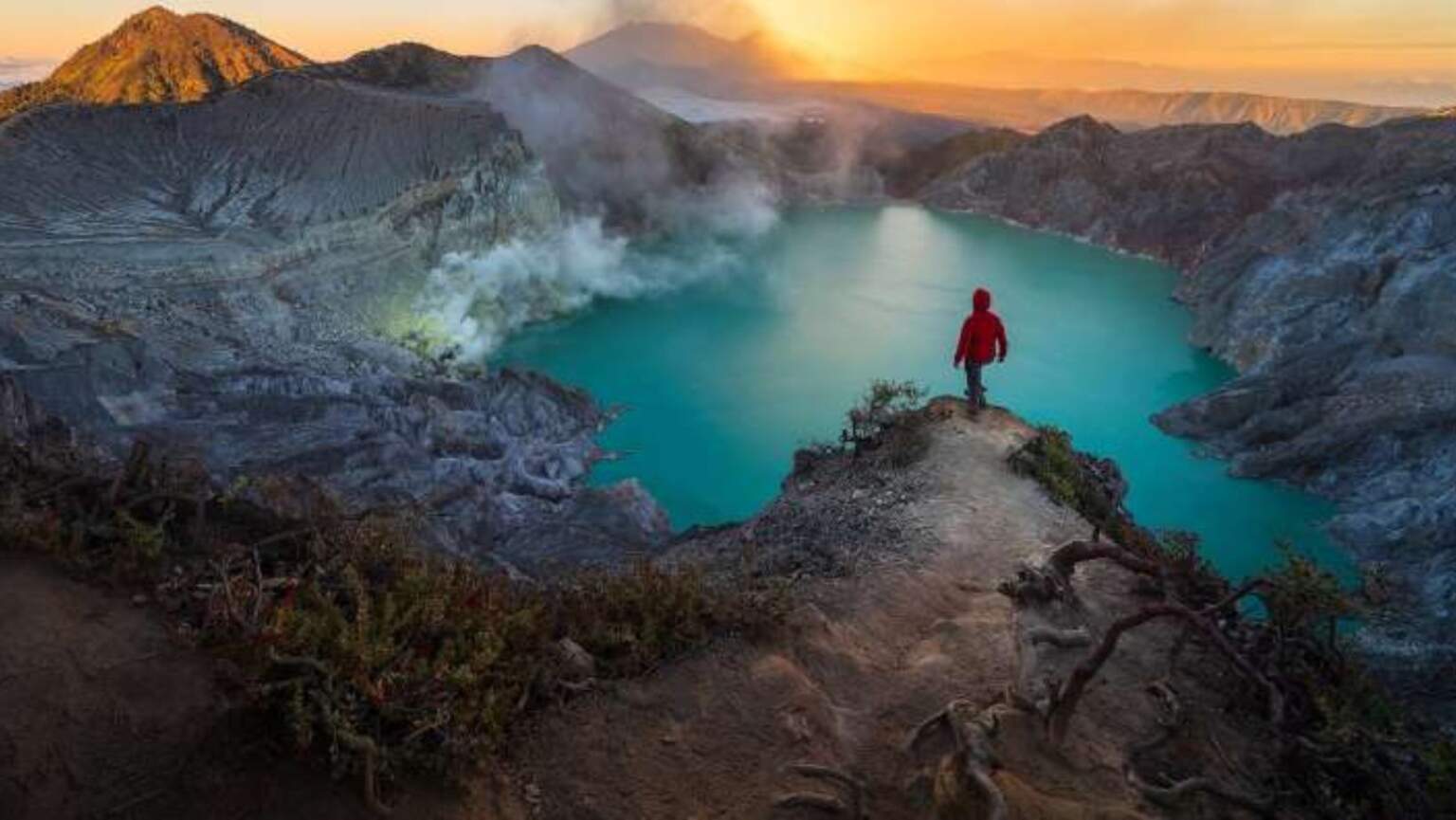 Jam Pendakian Kawah Ijen Dibuka Lebih Awal Bisa Lihat Blue Fire