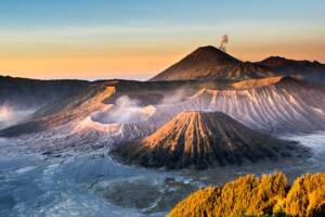 Wisata Gunung Bromo Fenomena Embun Upas Gunung Bromo