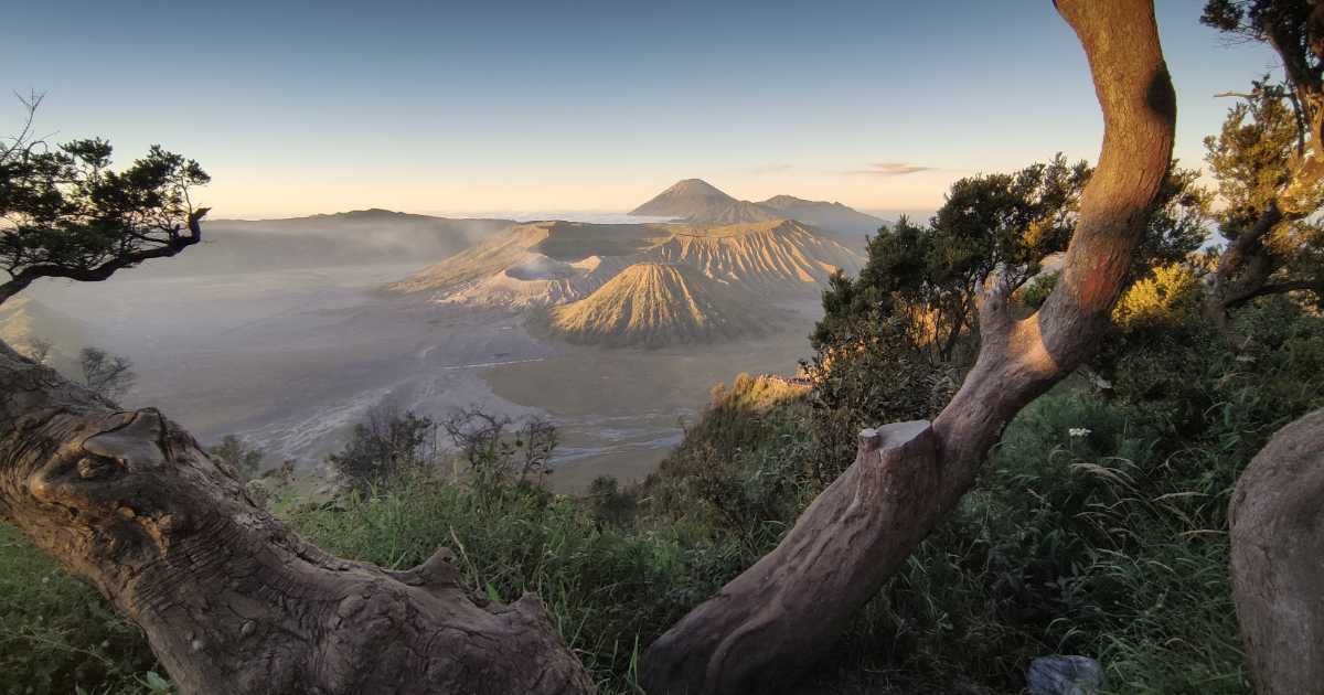 Bukit Perahu View Point Sunrise Bromo